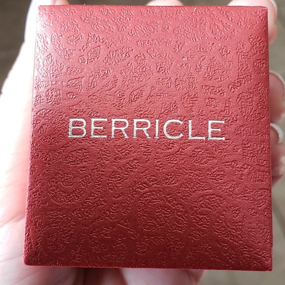 Sterling Silver Canary Ring From Berricle - Picture 3 of 5